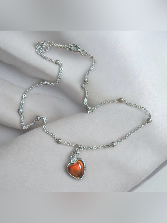 Jewelry - Silver Tone Heart Pendant Necklace with Moon Stone NIP